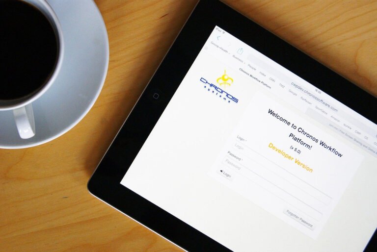 How AI Enhances Creative Workflows